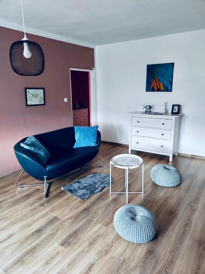Apartman Domov Decin Zewnętrze zdjęcie